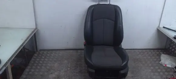 Mercedes-Benz E W211 Front driver seat 