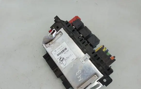 Mercedes-Benz S W220 SAM control unit A0315451632