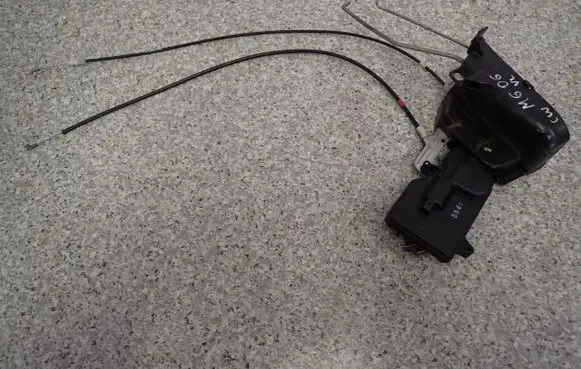 Mazda 6 Rear door lock