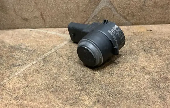 Mercedes-Benz E W212 Parking PDC sensor A2125420018