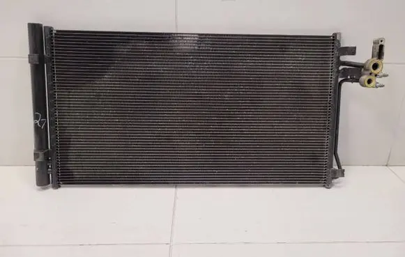 Land Rover Discovery Sport A/C cooling radiator (condenser) GJ3219710AA