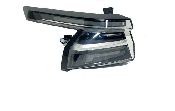 Nissan Qashqai J12 Rear/tail lights 26555HN21A 32474 26555HN20A