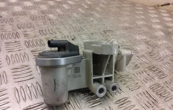 Hyundai Ioniq EGR valve 2845003ha0
