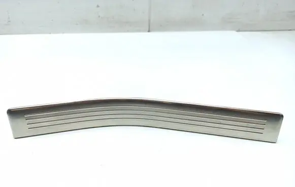 Mercedes-Benz E W212 Rear sill trim cover A2126861136