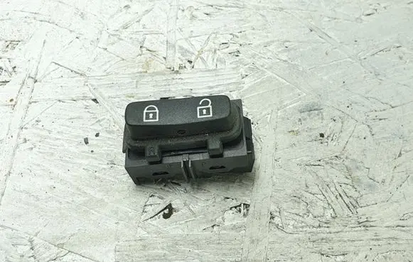 Volvo S80 Central locking switch button 30710476