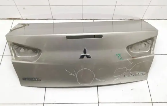 Mitsubishi Lancer VIII Tailgate/trunk/boot lid
