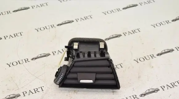 BMW 1 F20 F21 Dashboard side air vent grill/cover trim 9205356