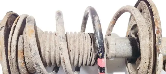 Toyota Avensis T270 Front coil spring