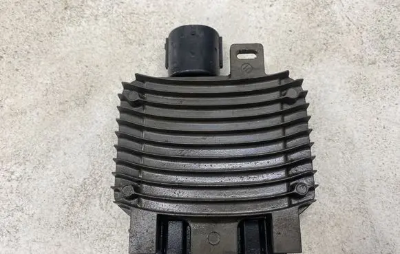 Coolant fan relay