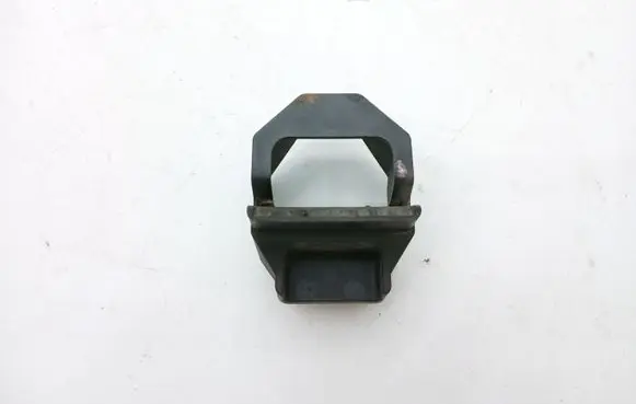 BMW 3 E90 E91 Radiator mount bracket 7524956