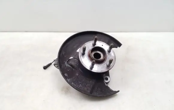 Opel Insignia A Front wheel hub