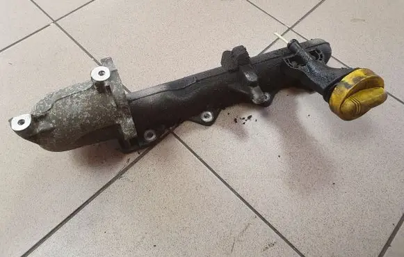 Nissan X-Trail T31 Intake manifold