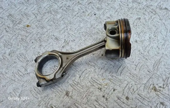 Toyota RAV 4 (XA50) Piston with connecting rod 702RBE 25040 9RO