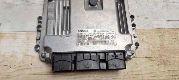 Peugeot 407 Engine control unit/module 0281011633 9653958980 9658576180
