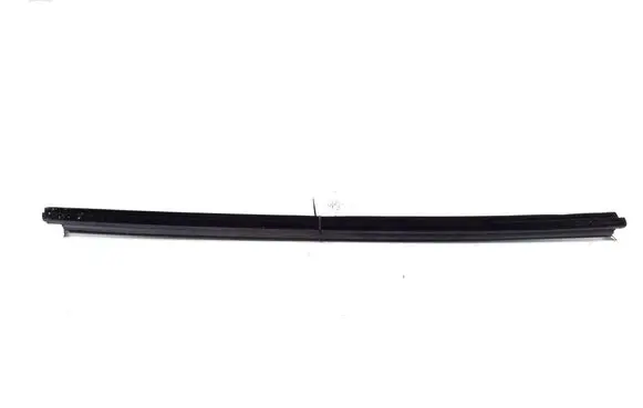 Volvo XC40 Front door trim bar 31108713