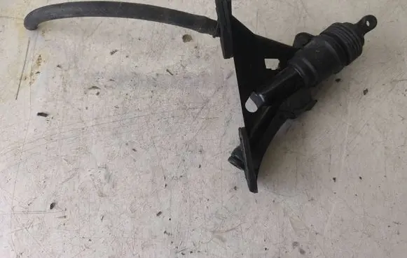 Ford Transit Clutch slave cylinder 