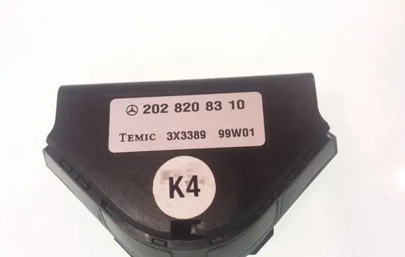 Mercedes-Benz CLK A208 C208 Other control units/modules 2028208310