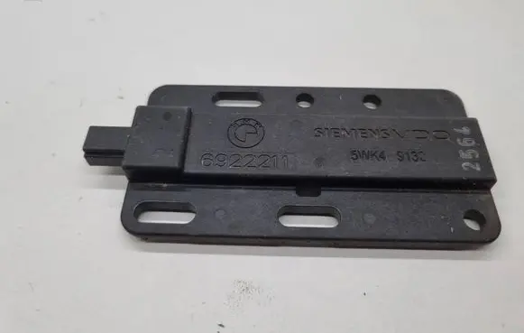 BMW 5 E60 E61 Keyless (KESSY) go control unit/module 6922211