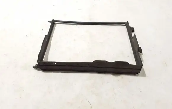 Renault Clio V Intercooler air guide/duct channel 215599143R