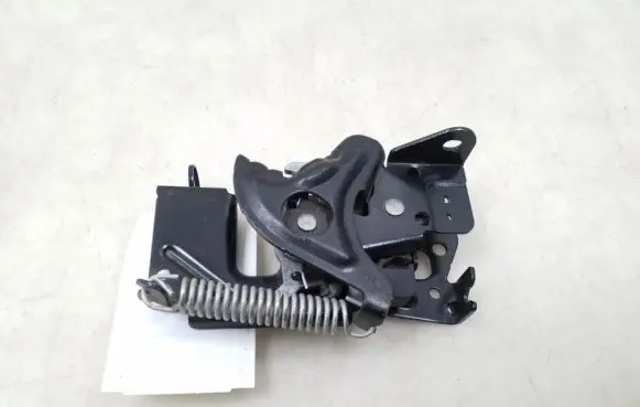 Engine bonnet (hood) release handle