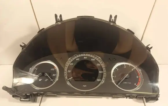 Mercedes-Benz C W204 Speedometer (instrument cluster) A2049002605