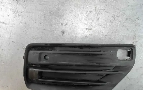 Volvo XC90 Front fog light trim/grill 31663513 32345467