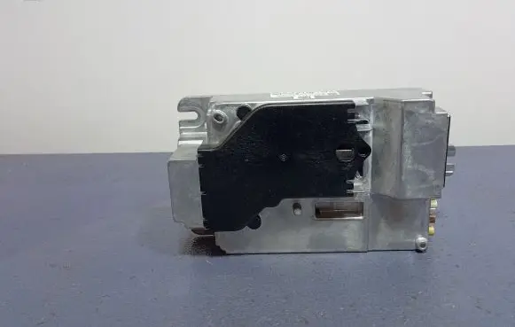 BMW i4 Aerial antenna amplifier 5A57037