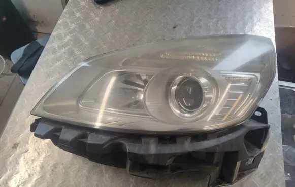 Renault Scenic II - Grand scenic II Headlight/headlamp