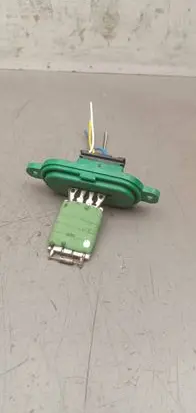 Iveco Daily 3rd gen Heater blower motor/fan resistor 500326616