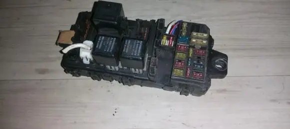 Mitsubishi Colt Fuse box set mr228760 232300-6072
