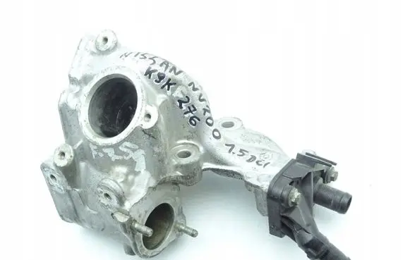 Nissan NV200 EGR valve 352301