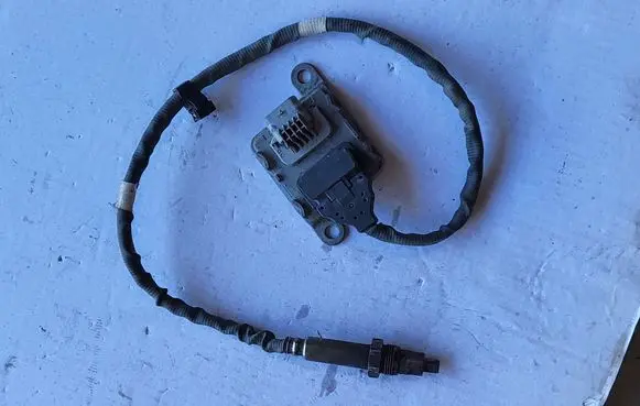 Renault Trafic III (X82) Lambda probe sensor 227905444R