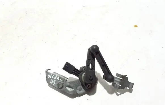 Mercedes-Benz GLC C254 Rear air suspension level height sensor A2069058004
