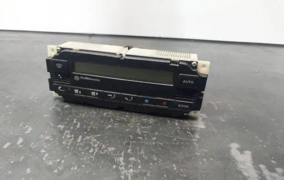 Volkswagen PASSAT B5.5 Climate control/heater control trim 3B1907044A 5HB00761702
