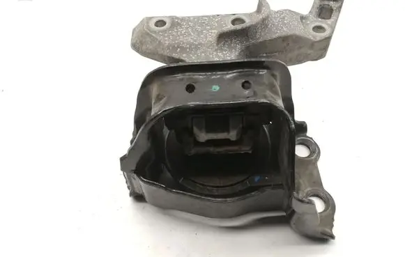 Nissan Micra Gearbox mount