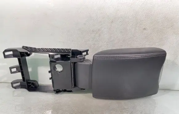 Volvo V60 Armrest 39823171