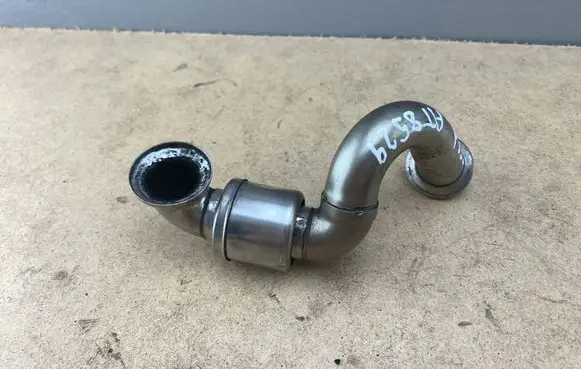 BMW 5 E60 E61 EGR valve line/pipe/hose 11712354039 2354039 11717811788