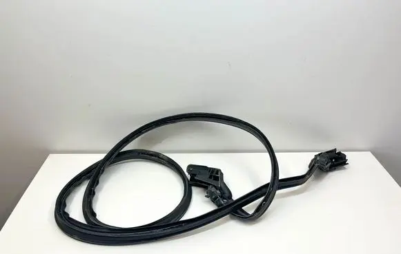 Mercedes-Benz SL R231 Trunk rubber seal (body) A2317500098 2317500098