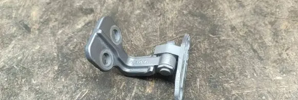 Jaguar XF X250 Rear door lower hinge 8X23F228A65AC C8P5D