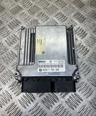BMW 7 E65 E66 Engine control unit/module 7794905 0281010899 1039S05037