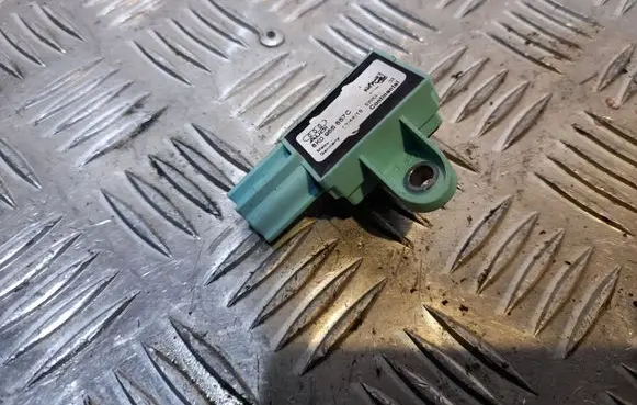 Audi A4 S4 B8 8K Airbag deployment crash/impact sensor 8K0955557C