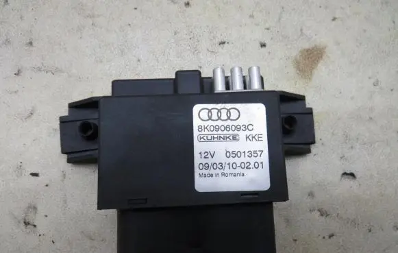 Audi Q5 SQ5 Fuel level meter relay 8K0906093C