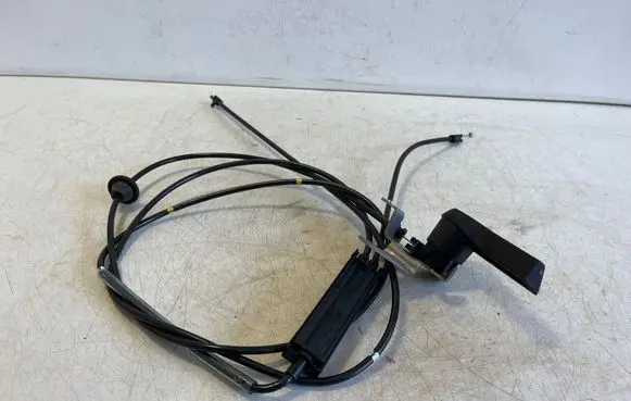 Polestar 2 Engine bonnet (hood) release handle 32244167