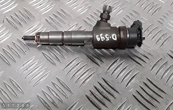 Peugeot 2008 I Fuel injector 0445110339