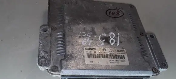 Renault Megane I Engine control unit/module 0281001934 HOM8200039569