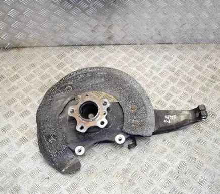 BMW 7 G11 G12 Front wheel hub 6861139