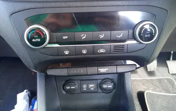 Hyundai i20 (GB IB) Climate control unit