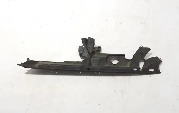 BMW X4M F98 Engine bonnet/hood lock trim molding 8075324