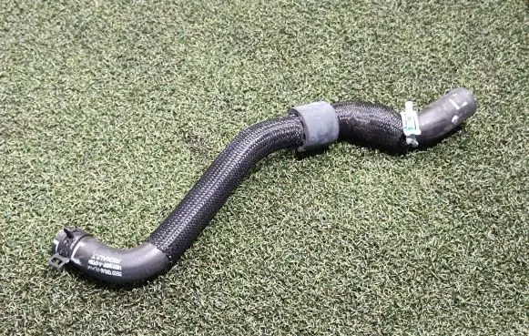 Renault Master III Engine coolant pipe/hose 140531999R