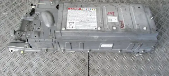 Toyota Prius (XW30) Hybrid / electric car battery G9280-76011